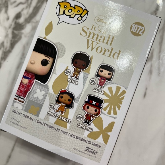Pop Animation Figure it’s a small world Japan - Picture 2 of 2